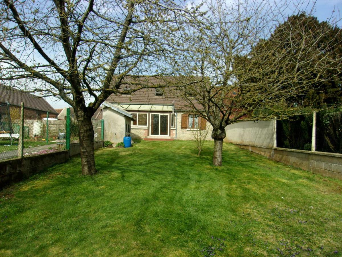 Gîte à la campagne Cressonsacq Exterior foto